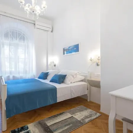 Apartment Historic *